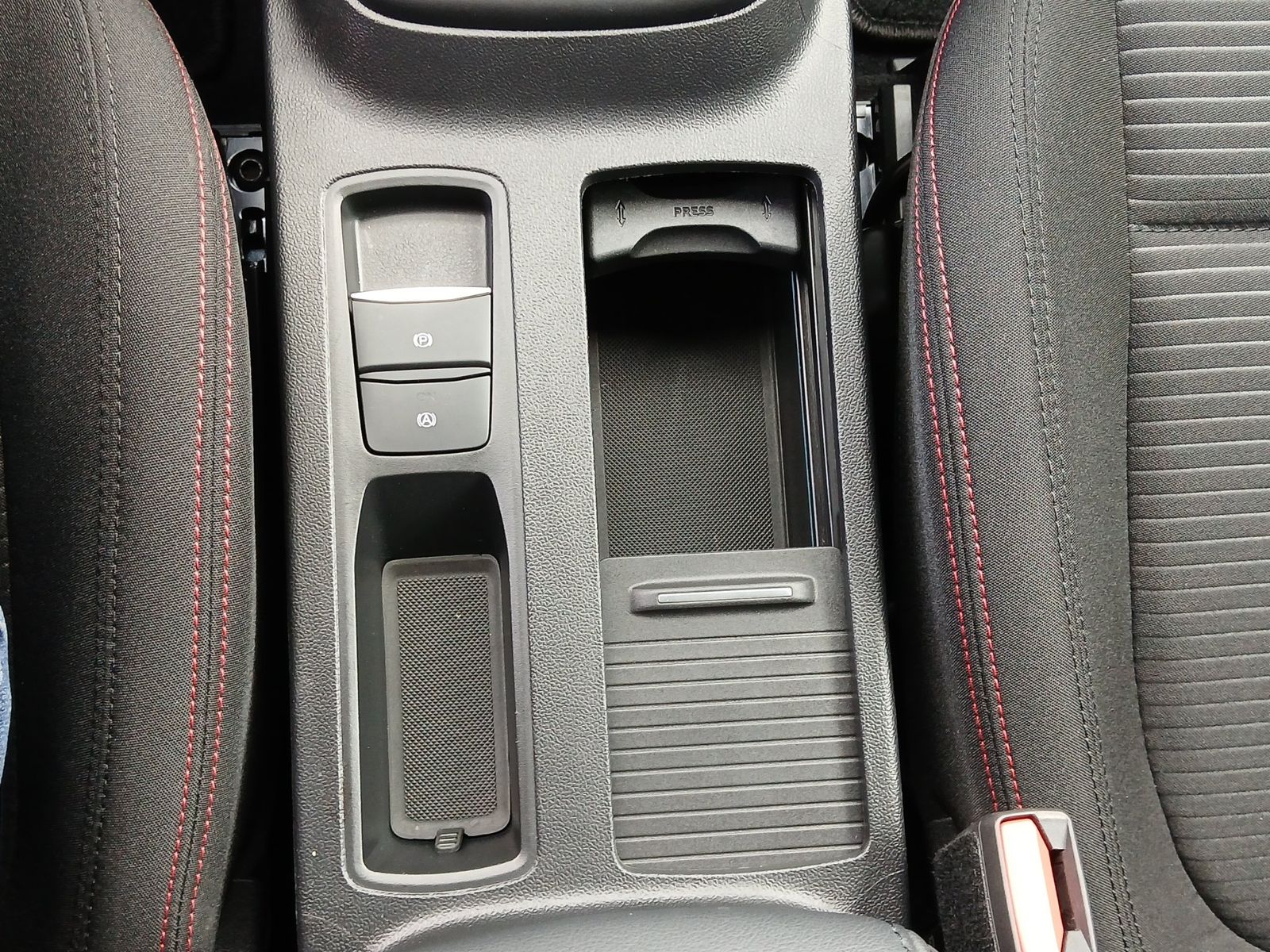 Ford Focus ST-Line Turnier Aut.*ACC*KAM*NAVI*LED*WINT