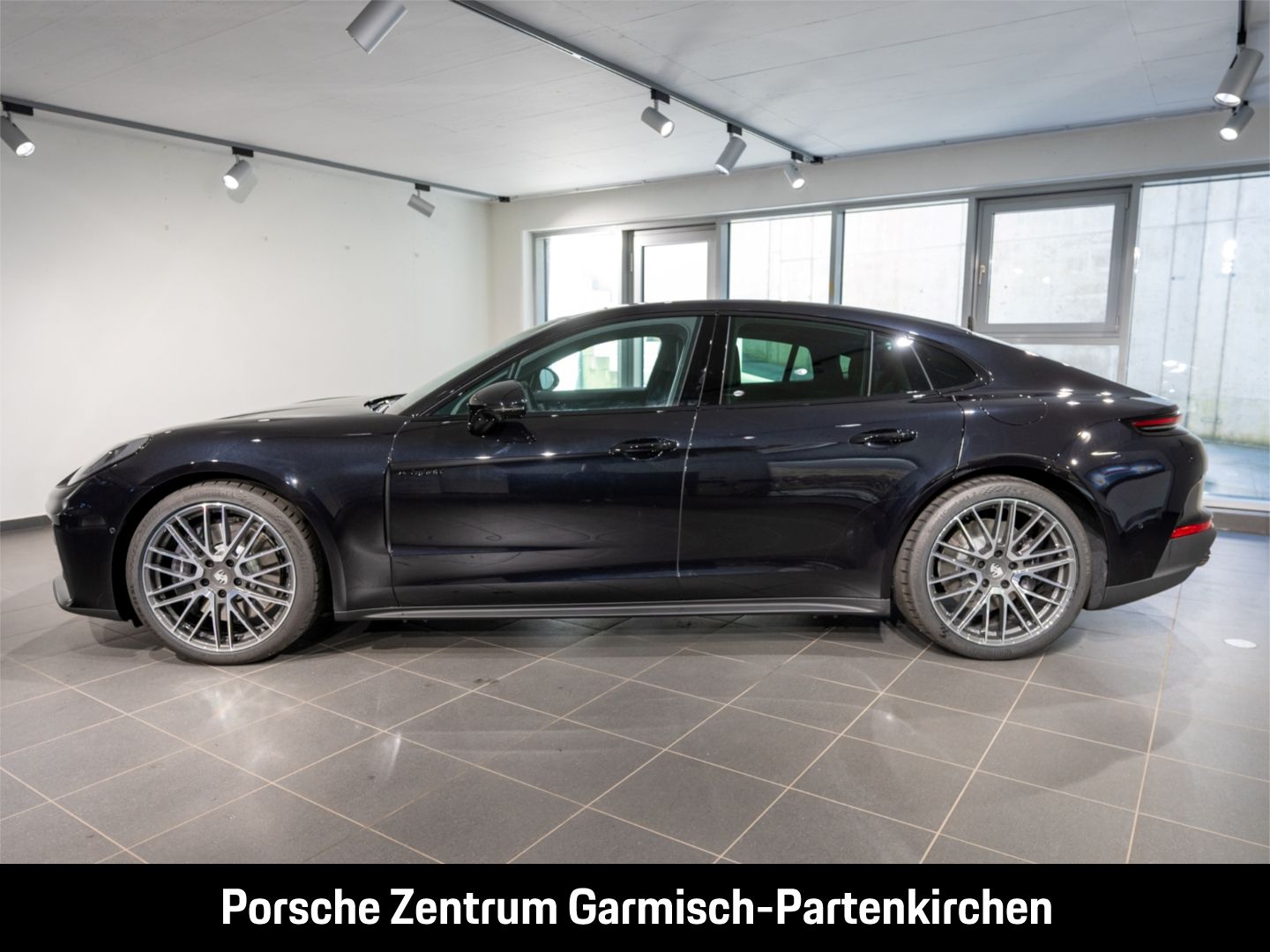 Porsche Panamera 4 E-Hybrid Sitzheizung hinten LenkradHZ