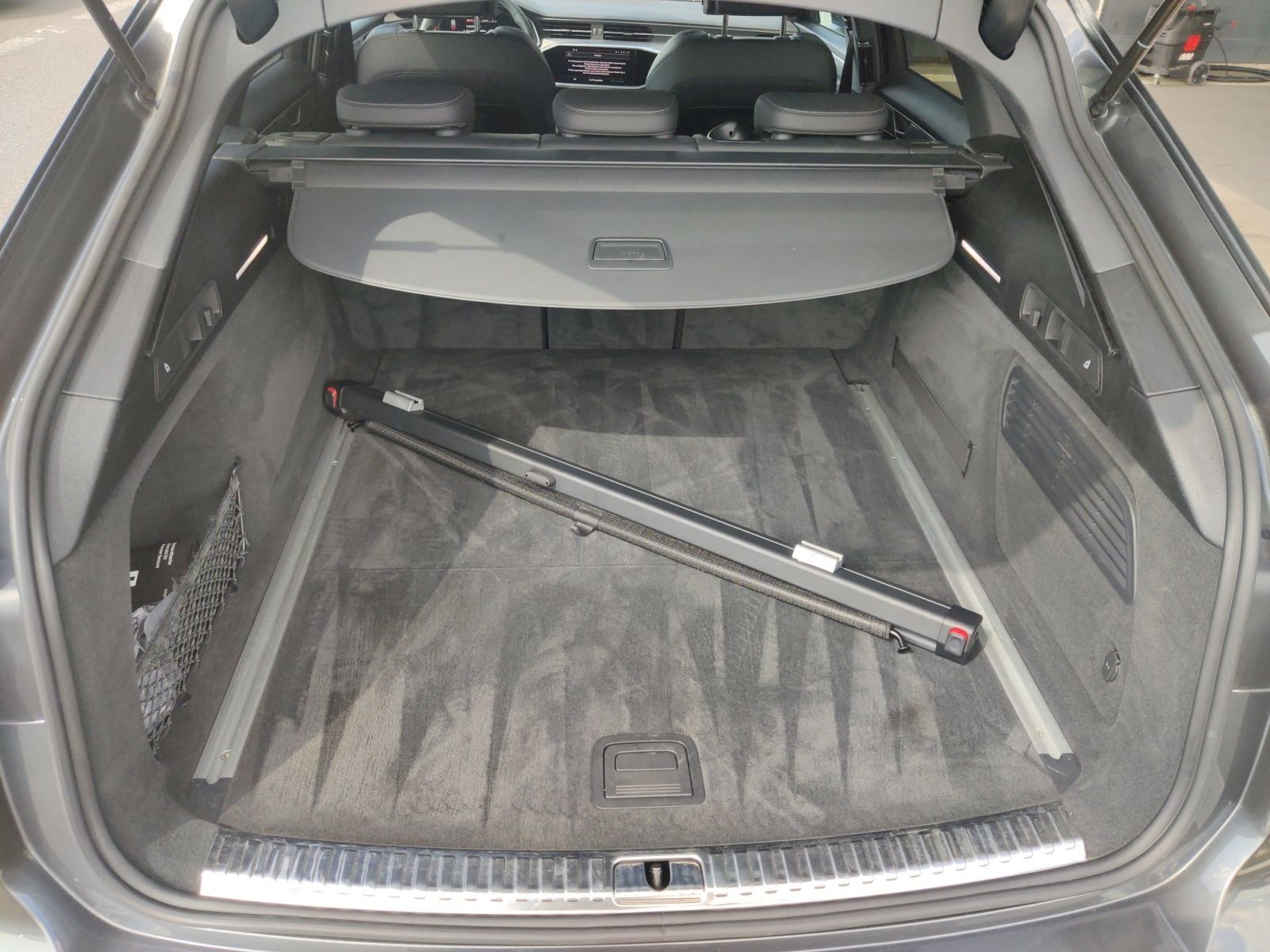 Audi A6 Avant 45 TFSI q. S-Tronic. S-Line, Matrix-LED
