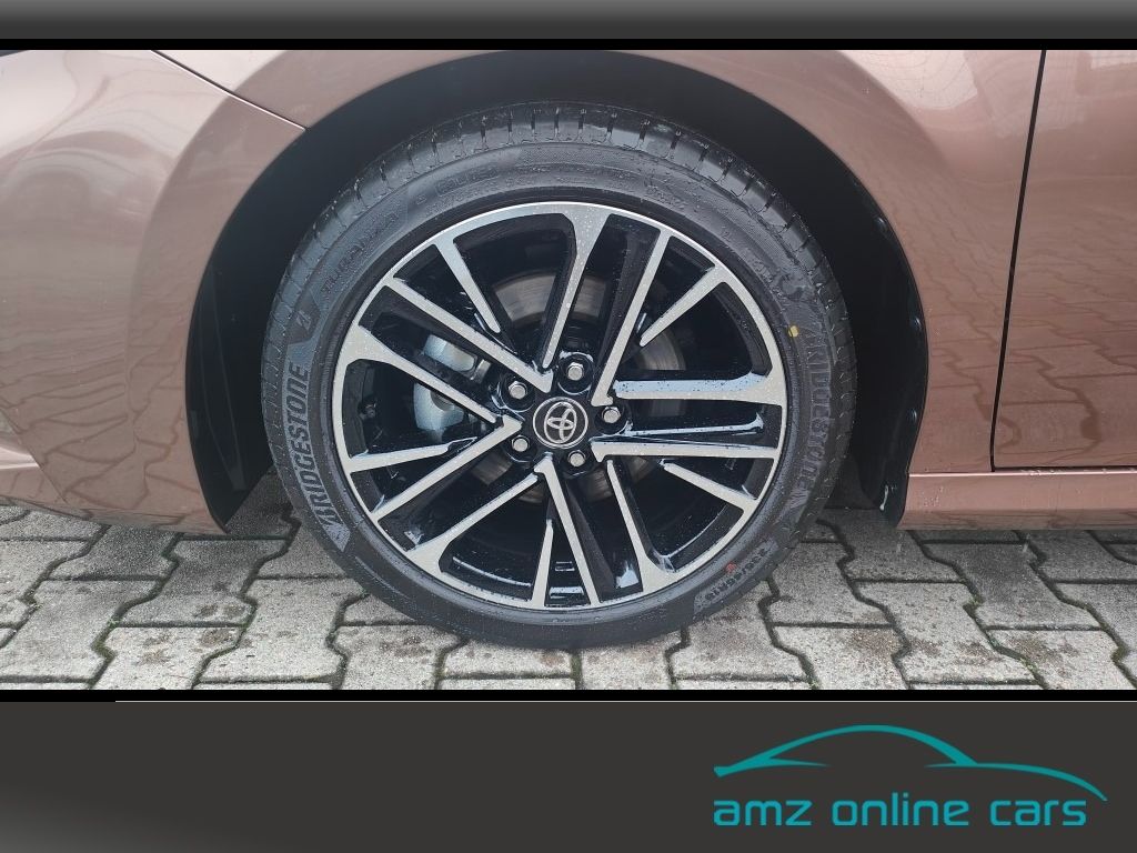 Toyota Camry 2.5 Hybrid Executive Kamera*LED*Winterpak