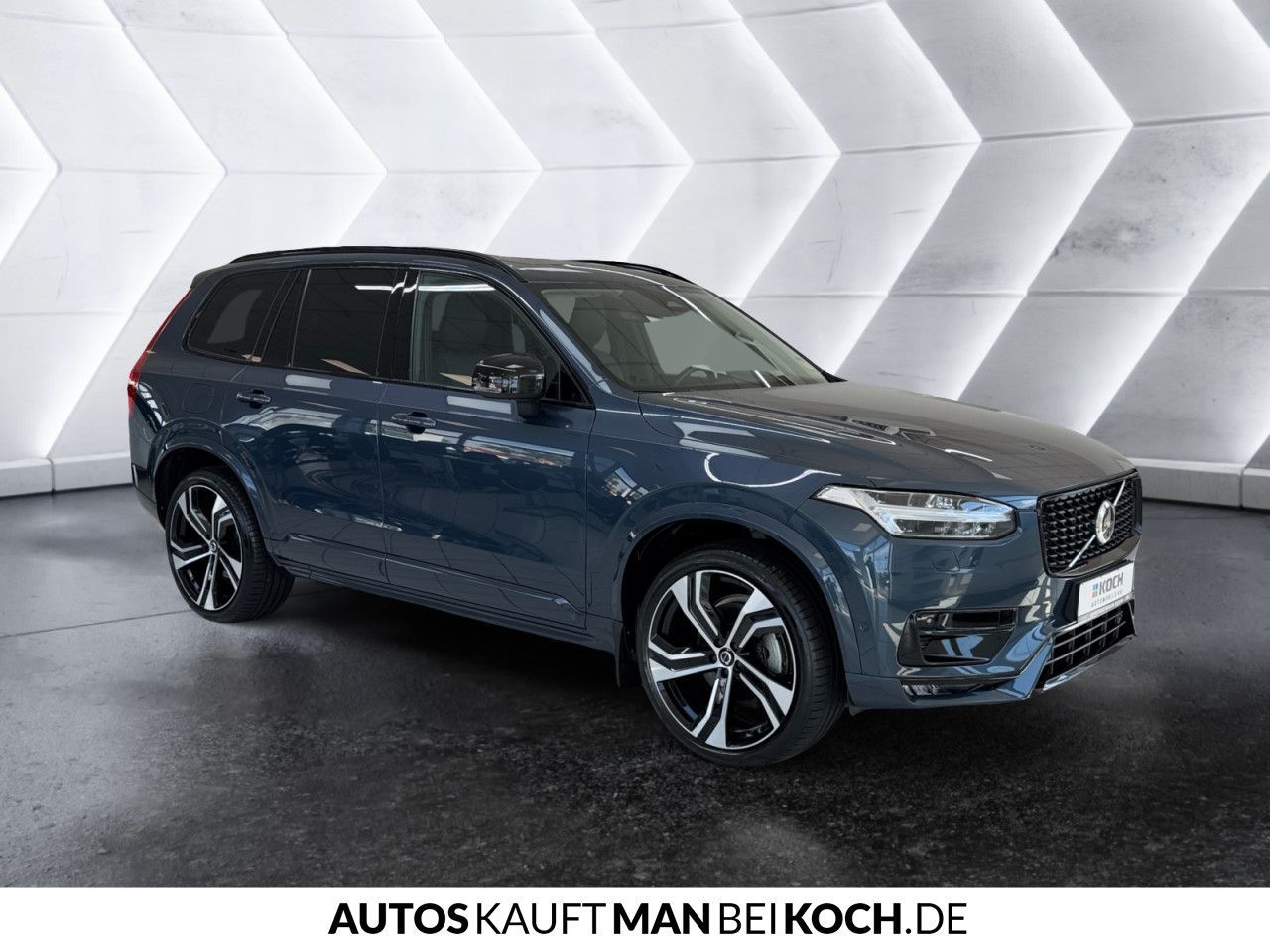 Volvo XC90 B6 AWD Ultimate Dark HIGH-END StandHzg
