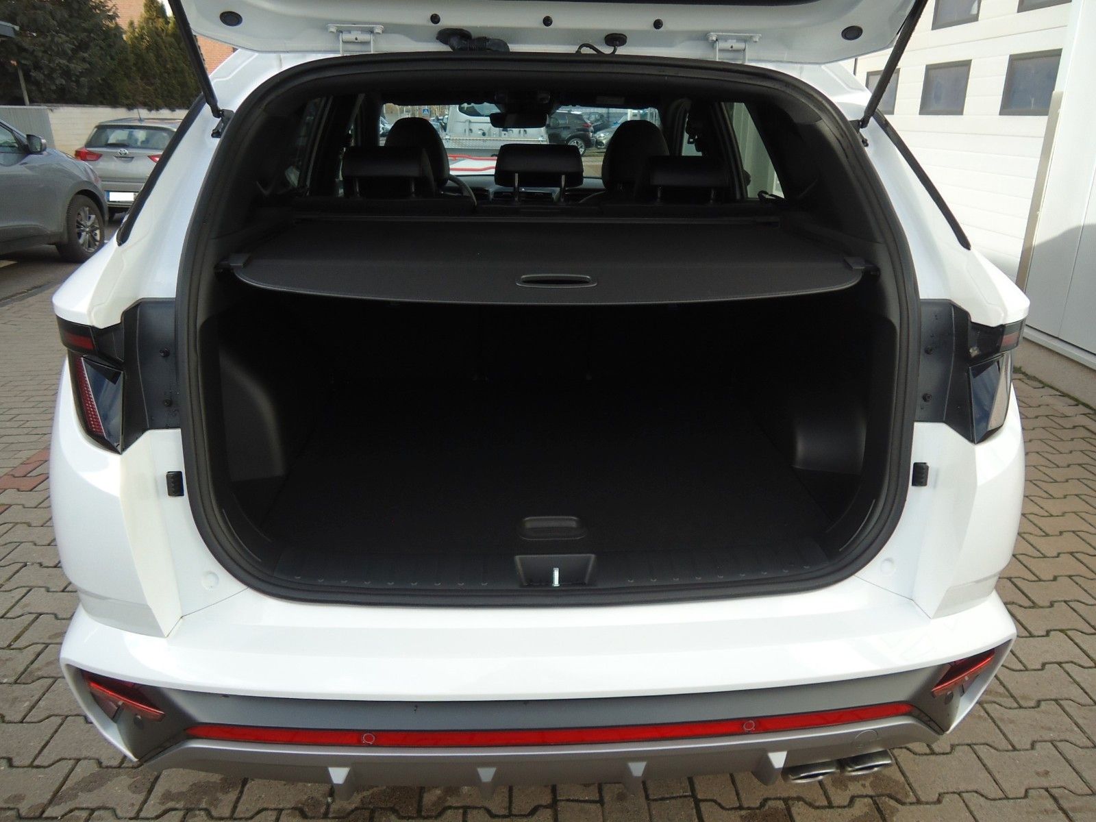 Hyundai Tucson 1.6 T-GDI 48V N-Line - Samsaru's Car Outlet