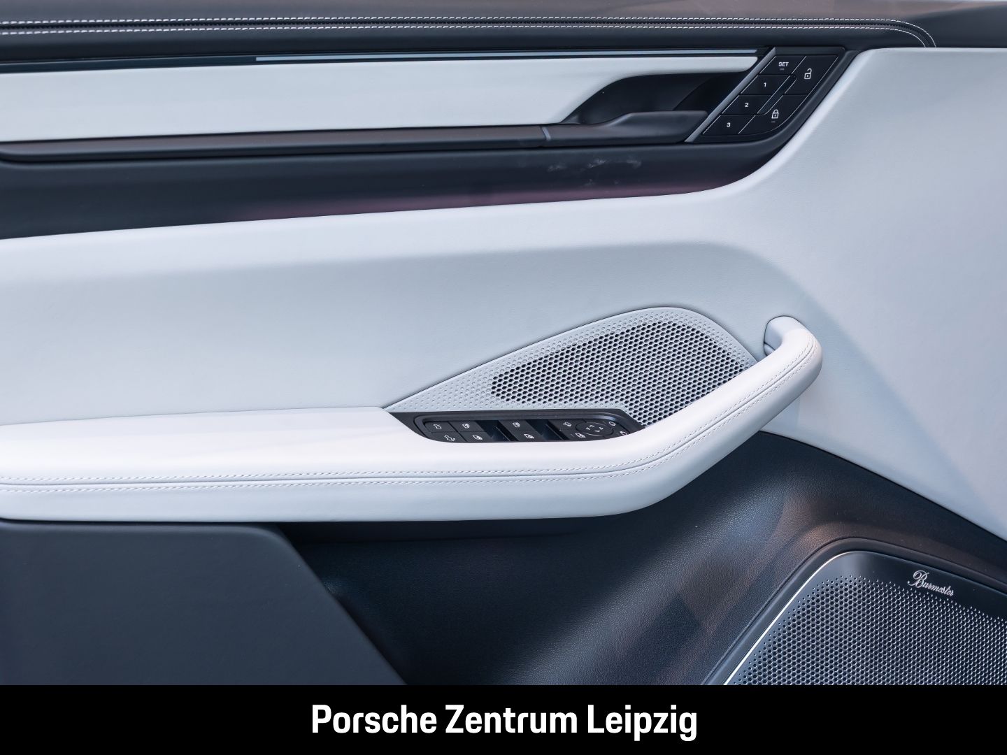 Porsche Macan Turbo FnW Miamiblau! Burmester AR-HeadUp