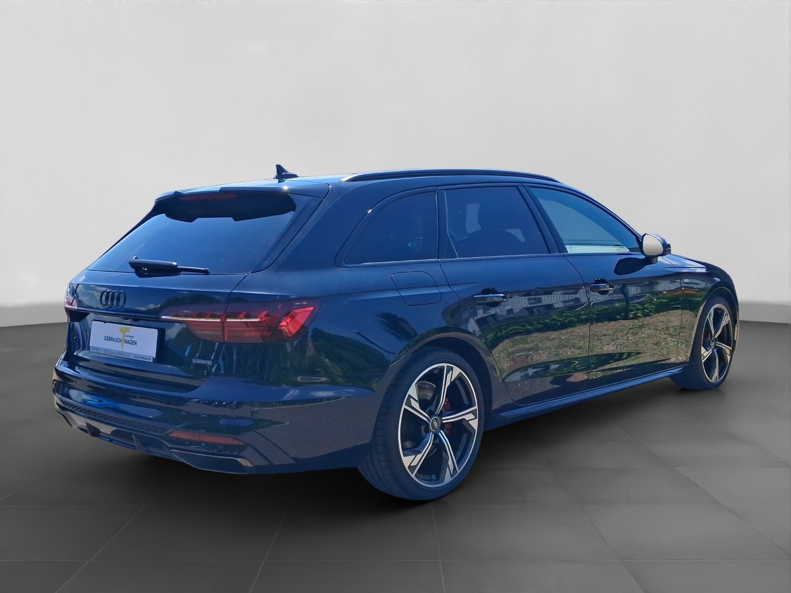 Audi A4 Avant 40 TFSI Q 2x S LINE MATRIX AHK LM19 KAM