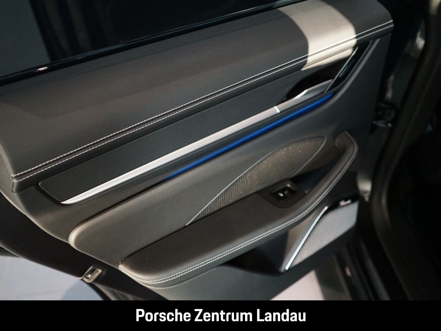 Porsche Macan 4S Burmester HA-Lenkung InnoDrive Head-Up