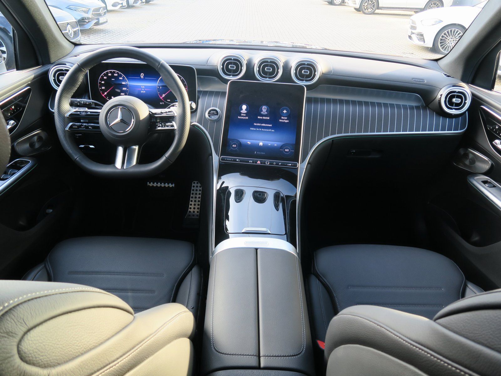 Mercedes-Benz GLC 300 d 4M AMG Panorama AHK Distronic Burm. 3d