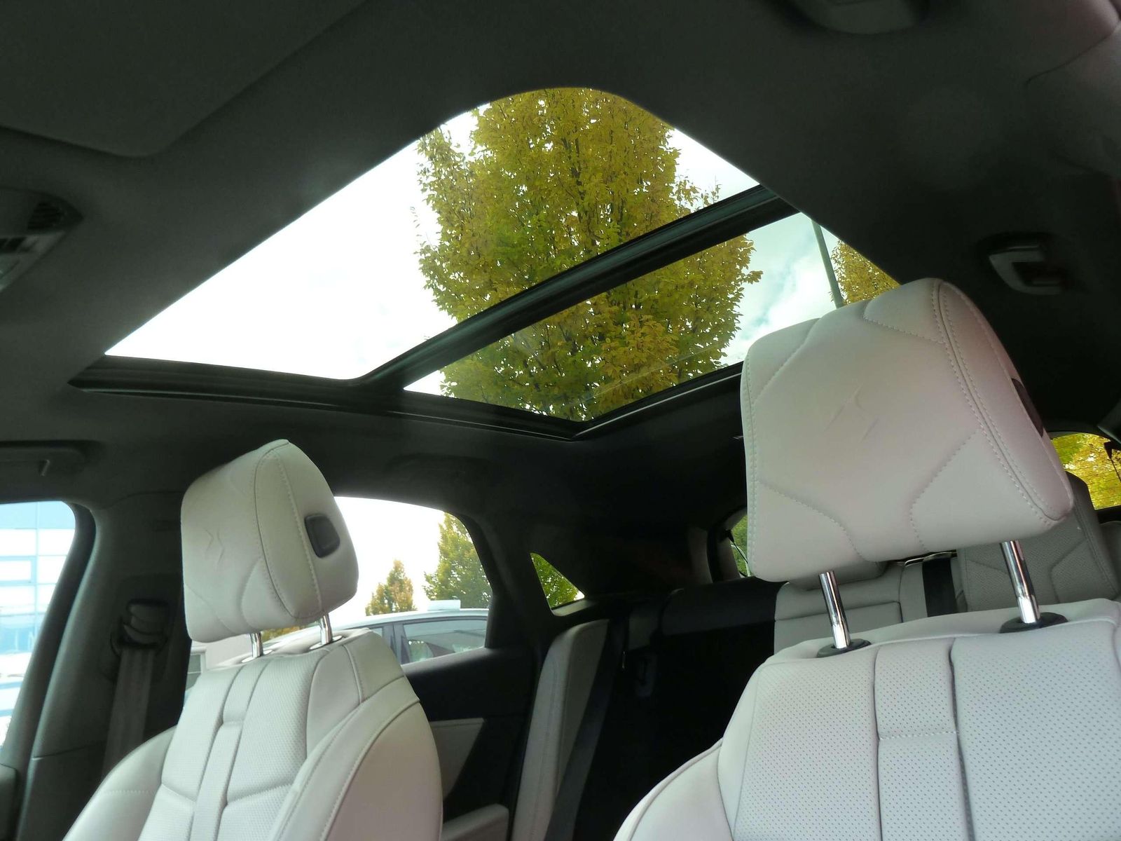 DS Automobiles DS 7 DS7 BlueHDI130 Aut. OPERA NightVision Matri