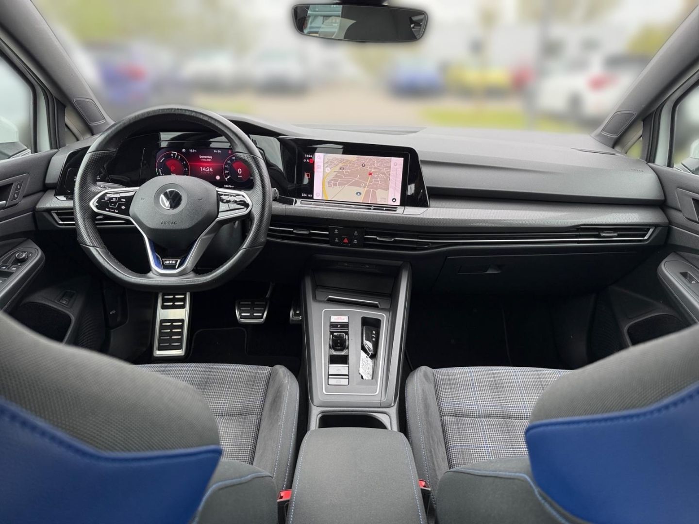 Volkswagen Golf 8 VIII GTE 1.4 eHybrid - Samsaru's Car Outlet