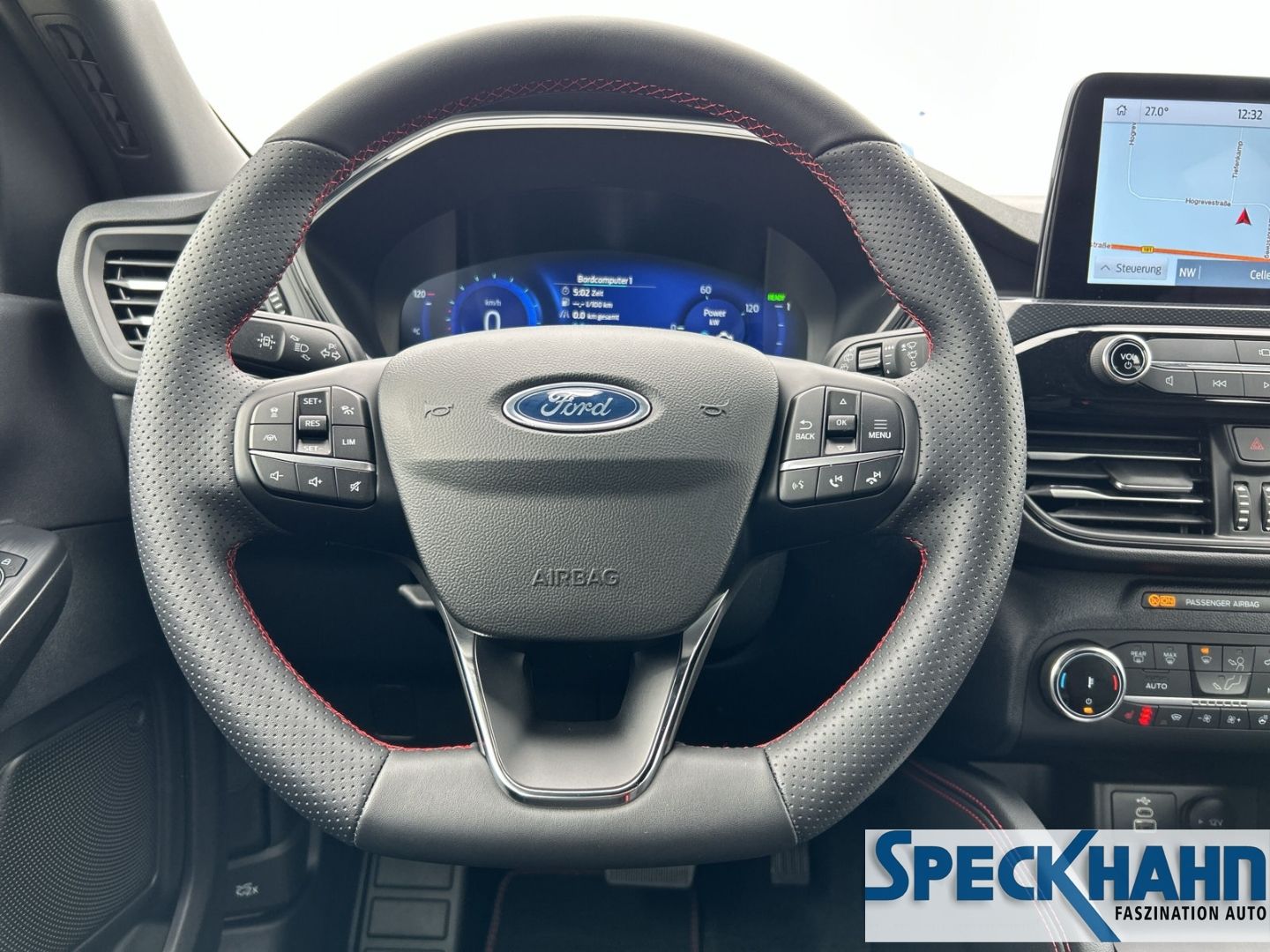 Ford Kuga Plug-In Hybrid ST-Line - Samsaru's Car Outlet