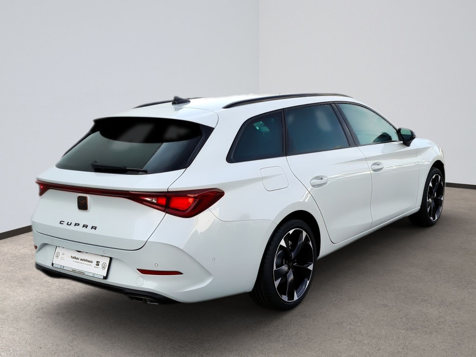 Cupra Leon Sportstourer 2.0 TDI DSG - Samsaru's Car Outlet