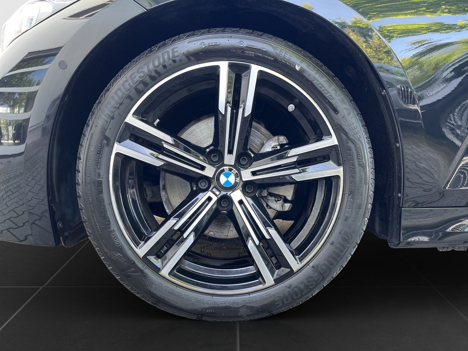 BMW 320i Limousine M-Sport AHK HUD DrivAss. ACC Park