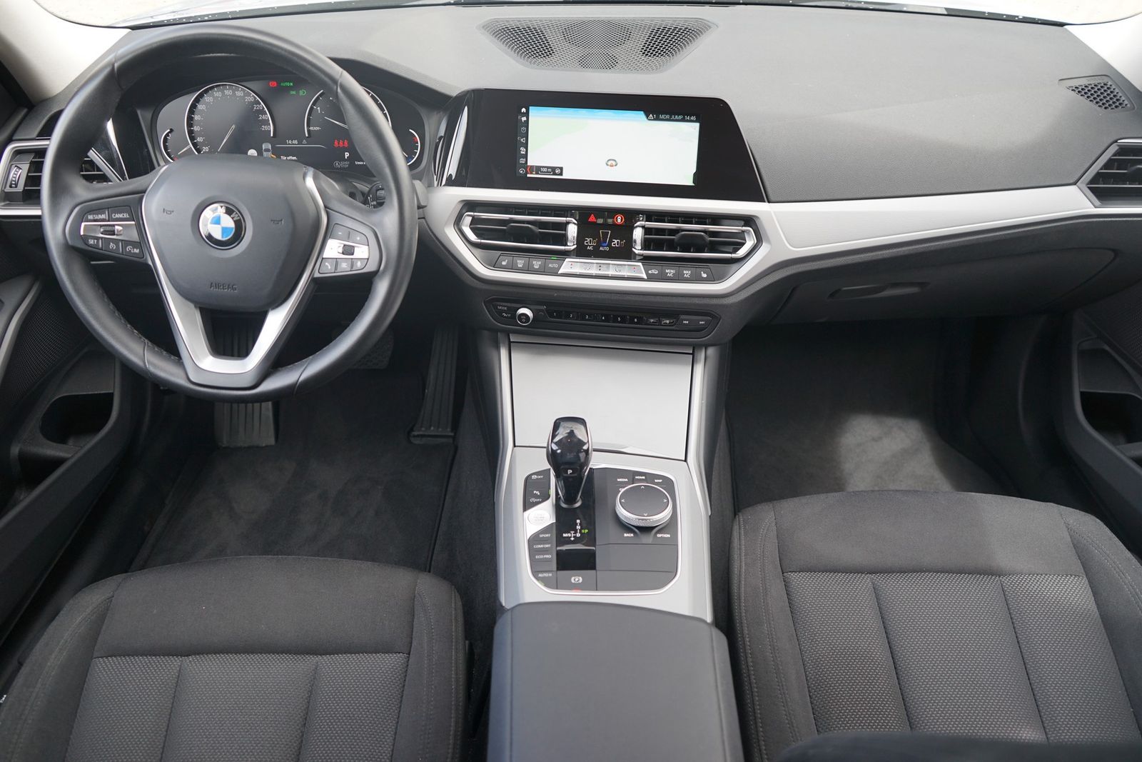 BMW 320i Advantage - Samsaru's Car Outlet