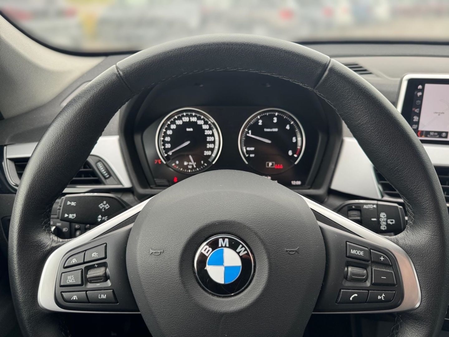 BMW X1 20d - Samsaru's Car Outlet