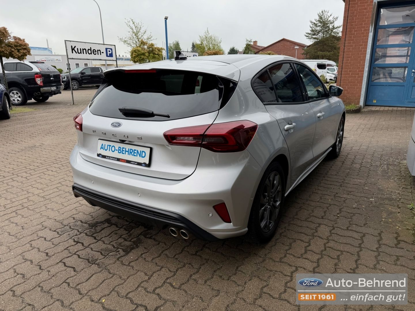 Ford Focus ST-Line X Automatik Panoramadach Kamera