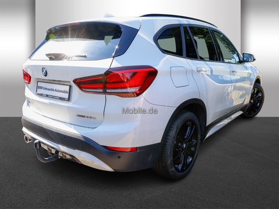 BMW X1 xDrive25e Sport Line Steptronic - Samsaru's Car Outlet