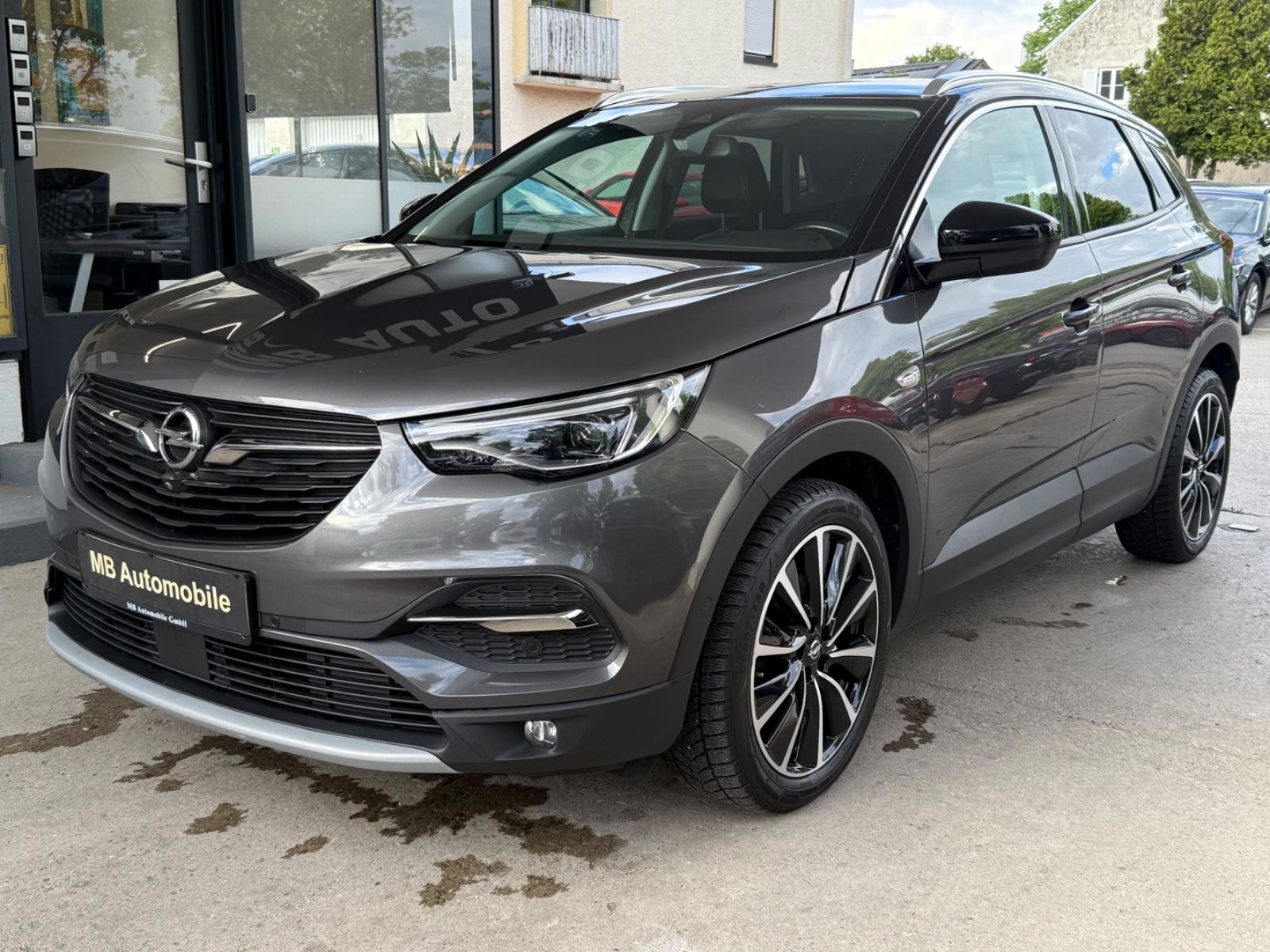 Opel Grandland X - Samsaru's Car Outlet