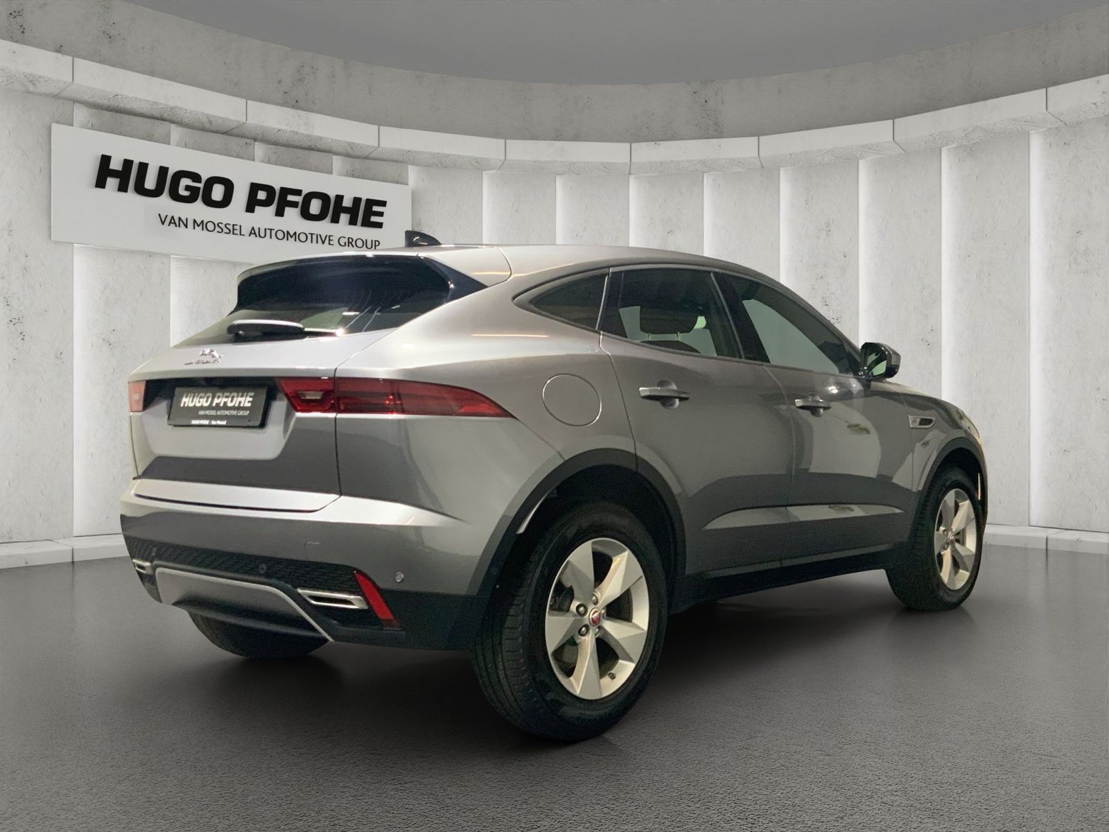 Jaguar E-PACE D200 AWD SHZ SpurH SpurW LM 2xKlima
