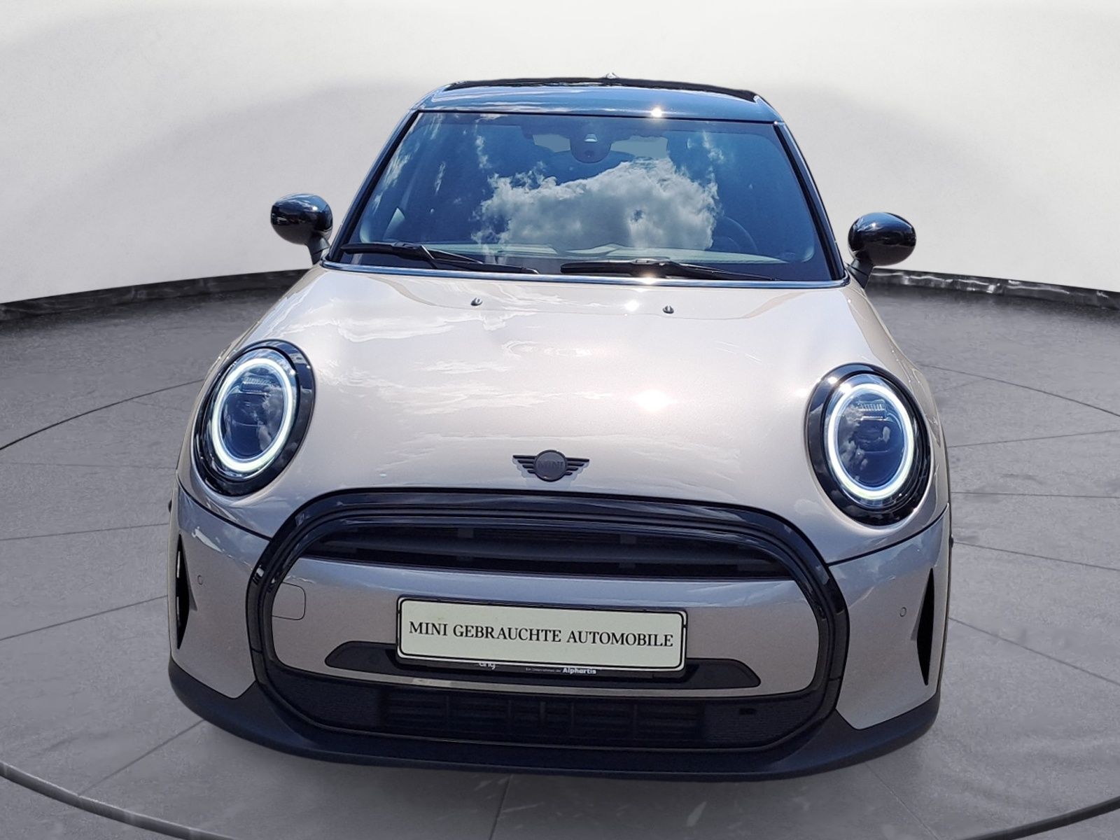 MINI Cooper Classic - Samsaru's Car Outlet