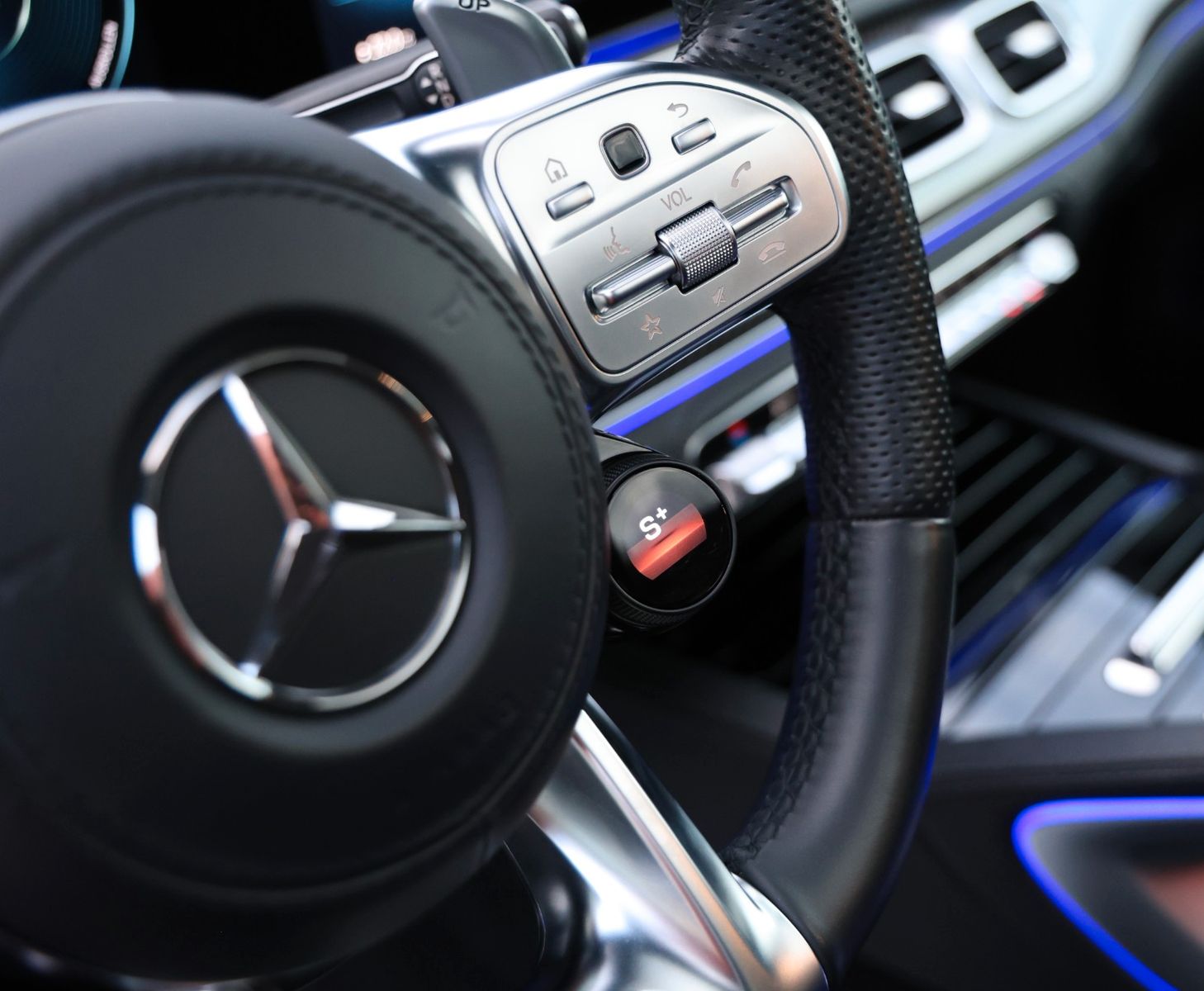 Mercedes-Benz GLE 53 AMG Coupe 4Matic+ SoftClose Carbon Voll!