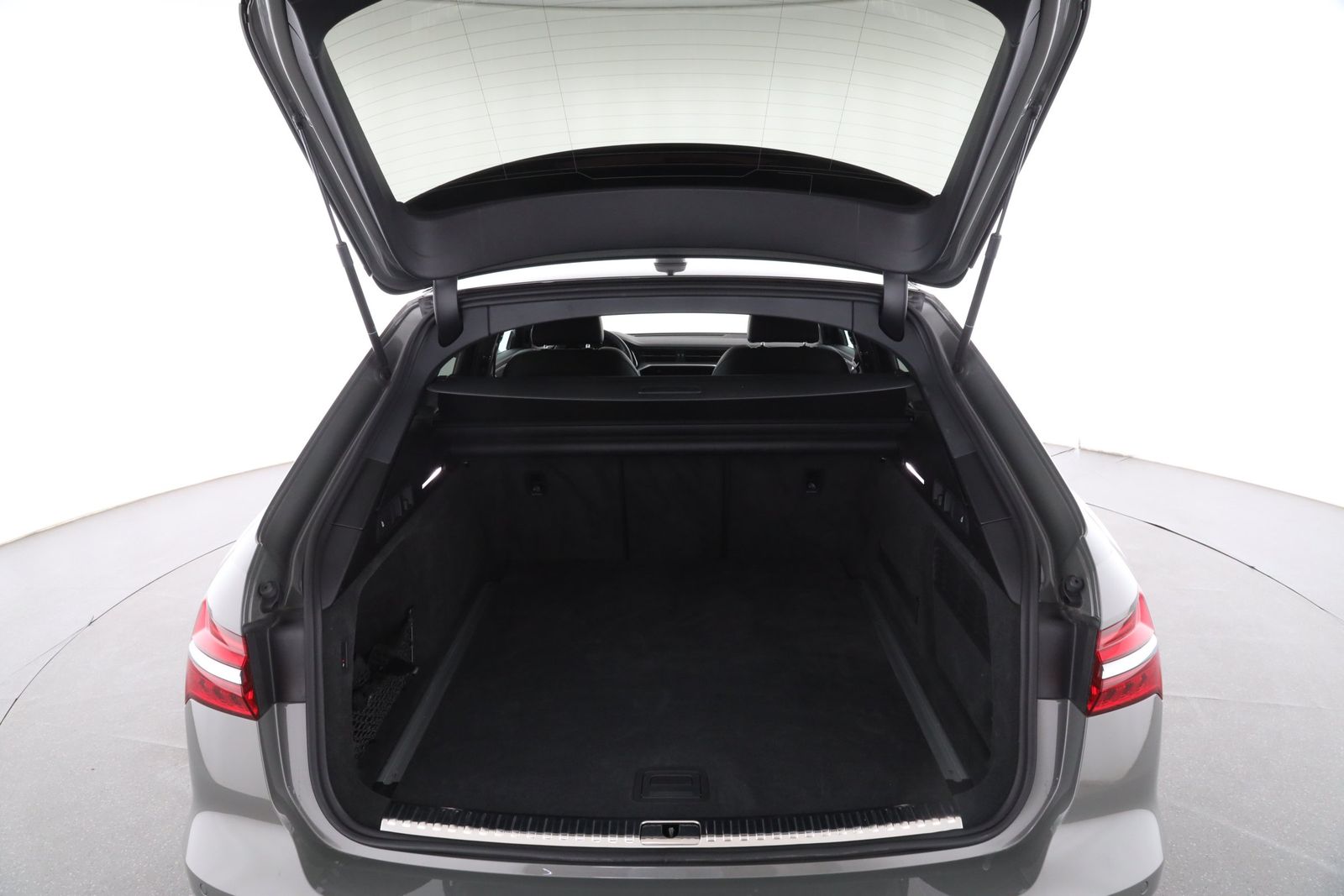 Audi A6 Avant 50 TDI quattro tiptronic S line | AHK