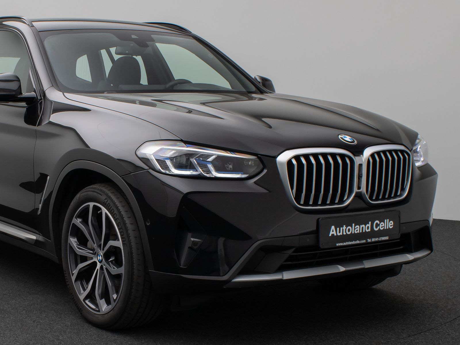 BMW X3 xD30d - Samsaru's Car Outlet
