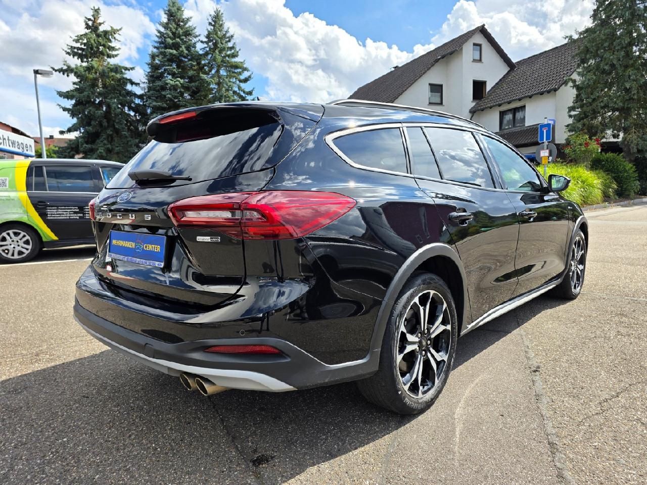 Ford Focus Turnier Active Autom. *ACC*LED*TWA*KAM*NAV