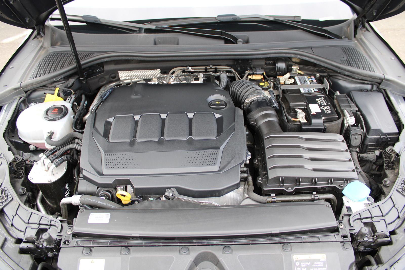 Audi A3 Sportback 35 TDI S-line LED Navi virtual Rfk