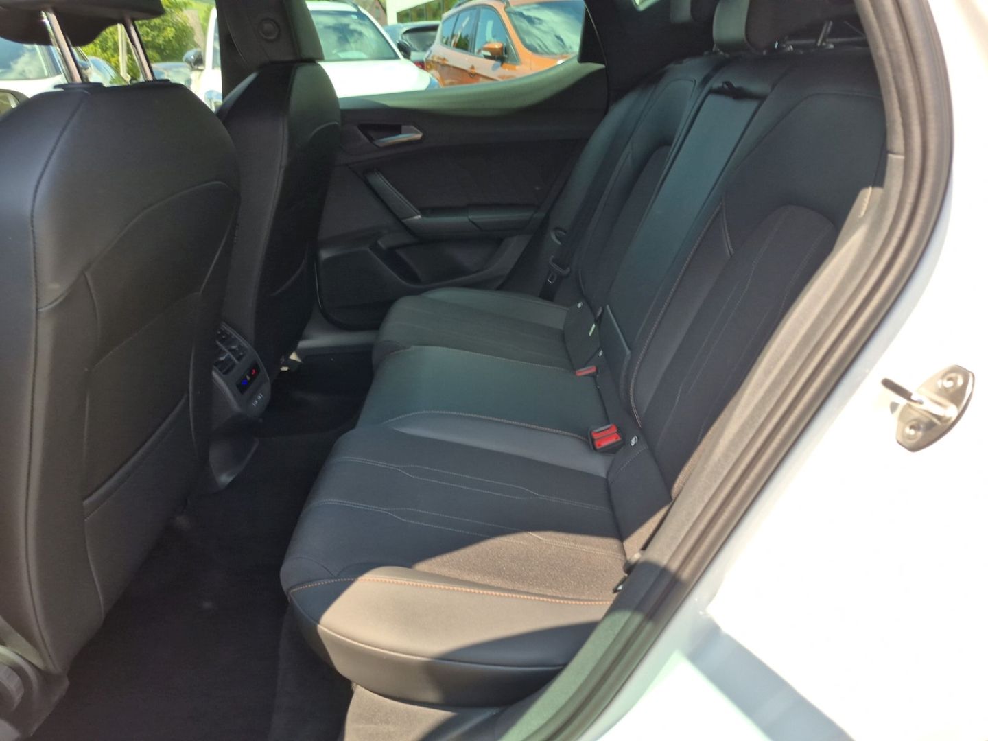 Cupra Leon 1.5 eTSI - Samsaru's Car Outlet