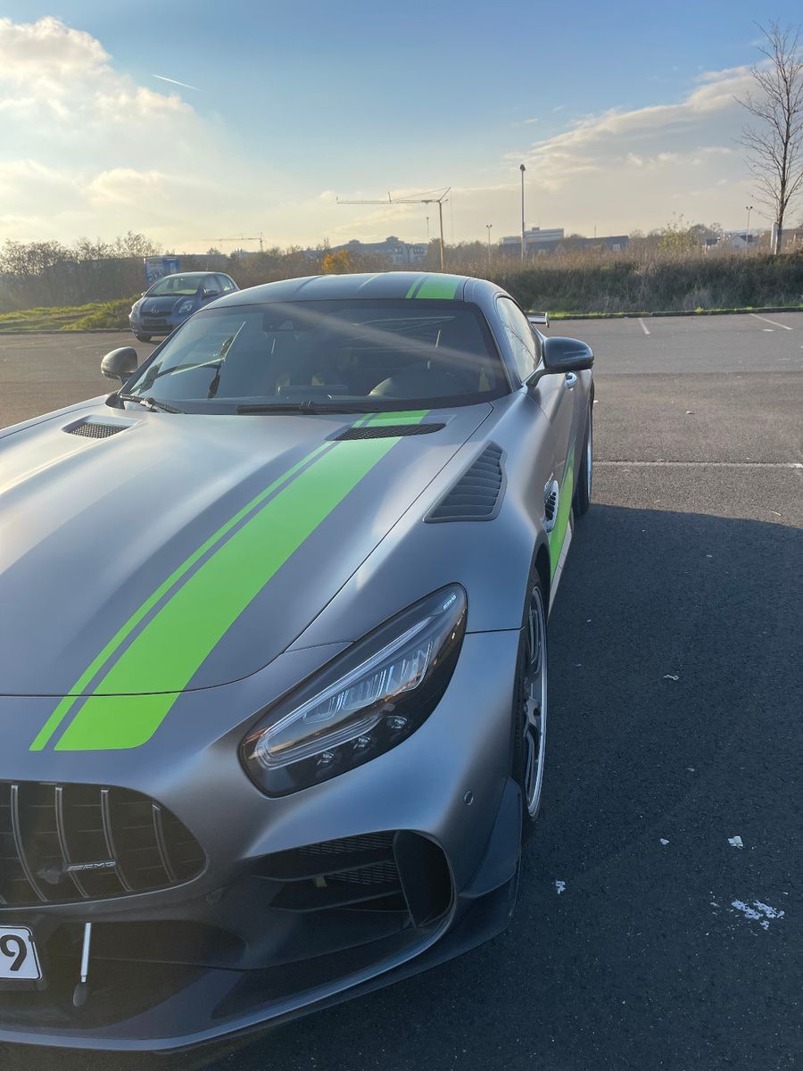 Mercedes-Benz AMG GT R Pro - Samsaru's Car Outlet