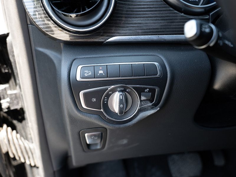 Mercedes-Benz V 300 AVANTGARDE 4x4 - Samsaru's Car Outlet