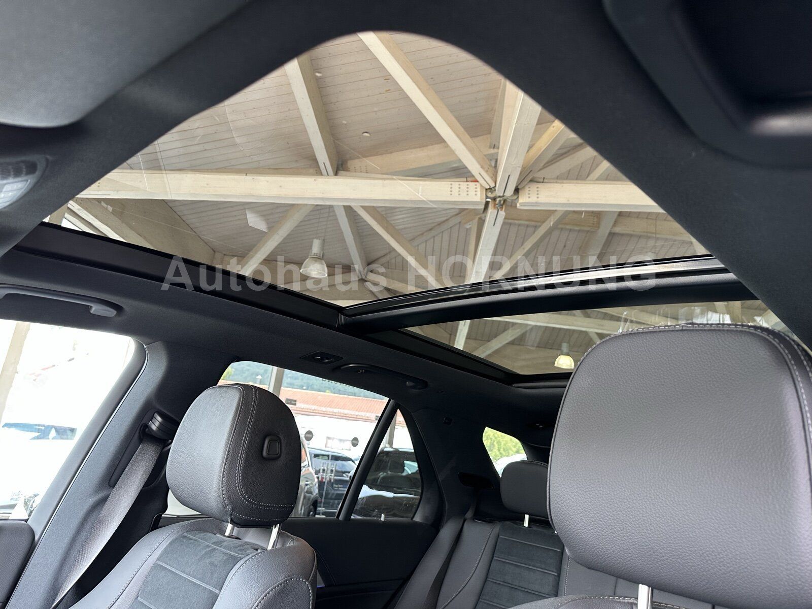 Mercedes-Benz GLE 450 d 4MATIC AMG 360° STH DIST PANO AHK BURM