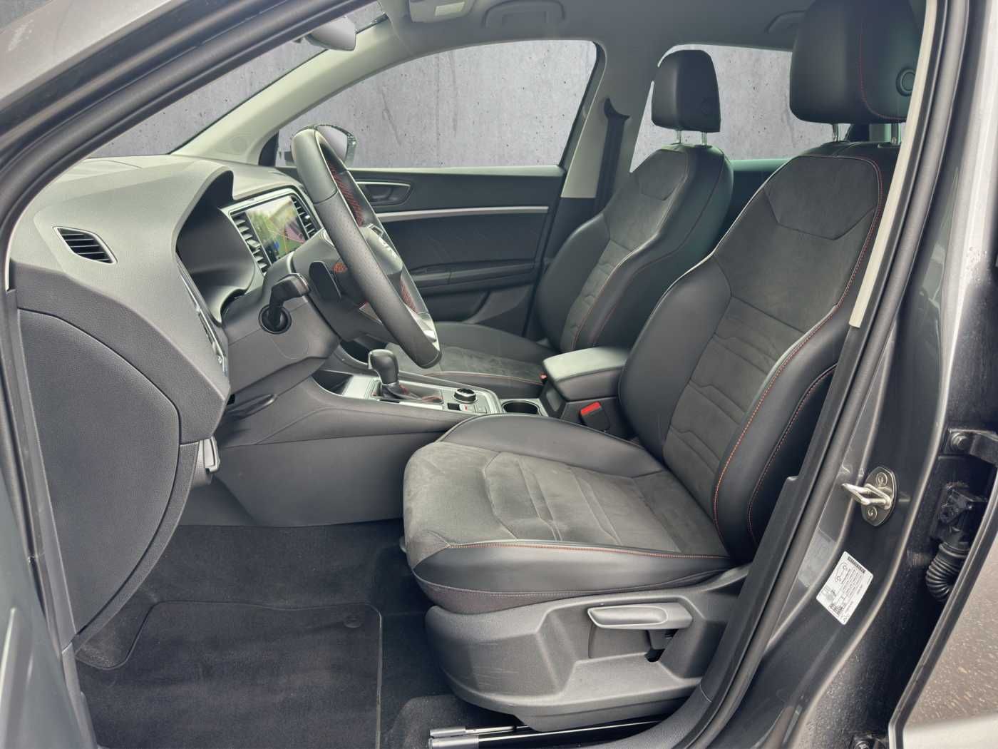 Seat Ateca  TSI FR  //5 J. Garantie /AHK/ Navi/Sitzhe