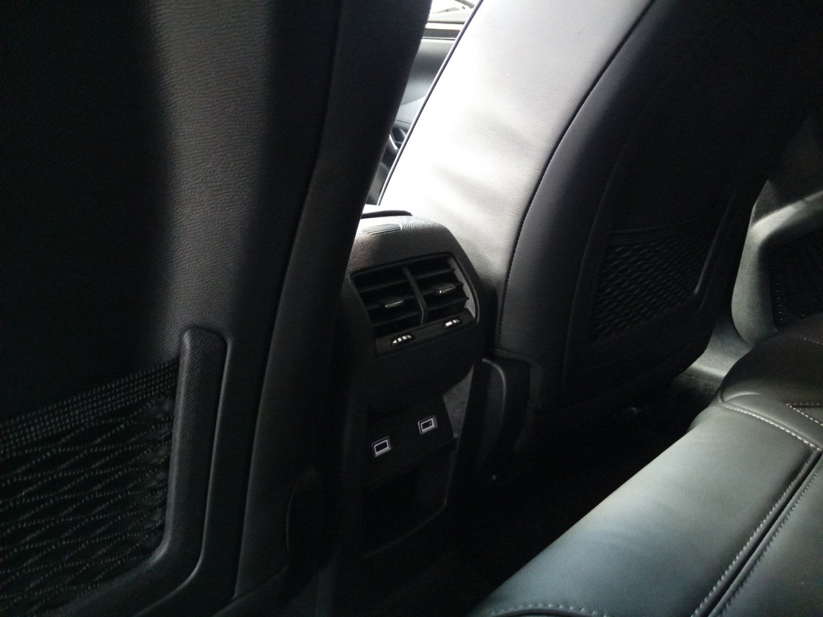 DS Automobiles DS4 1.2 PureTech 130 S&S Rivoli SHZ+2xKlima+PDC
