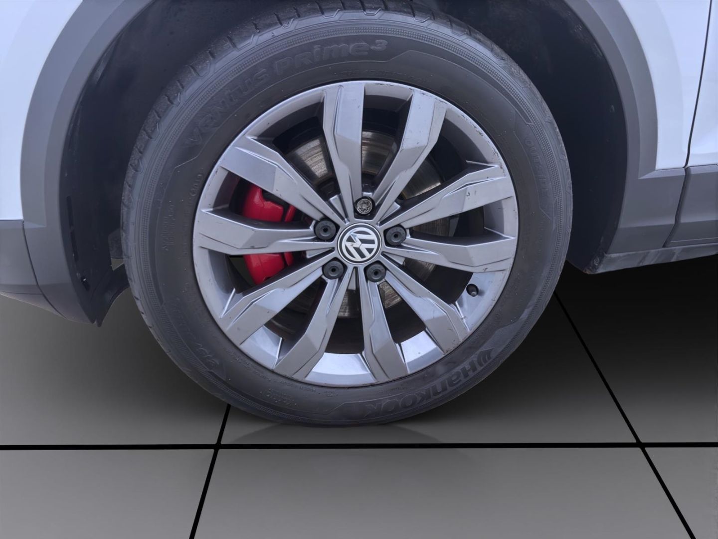 Volkswagen T-Roc 1.5 TSI DSG SPORT - Samsaru's Car Outlet