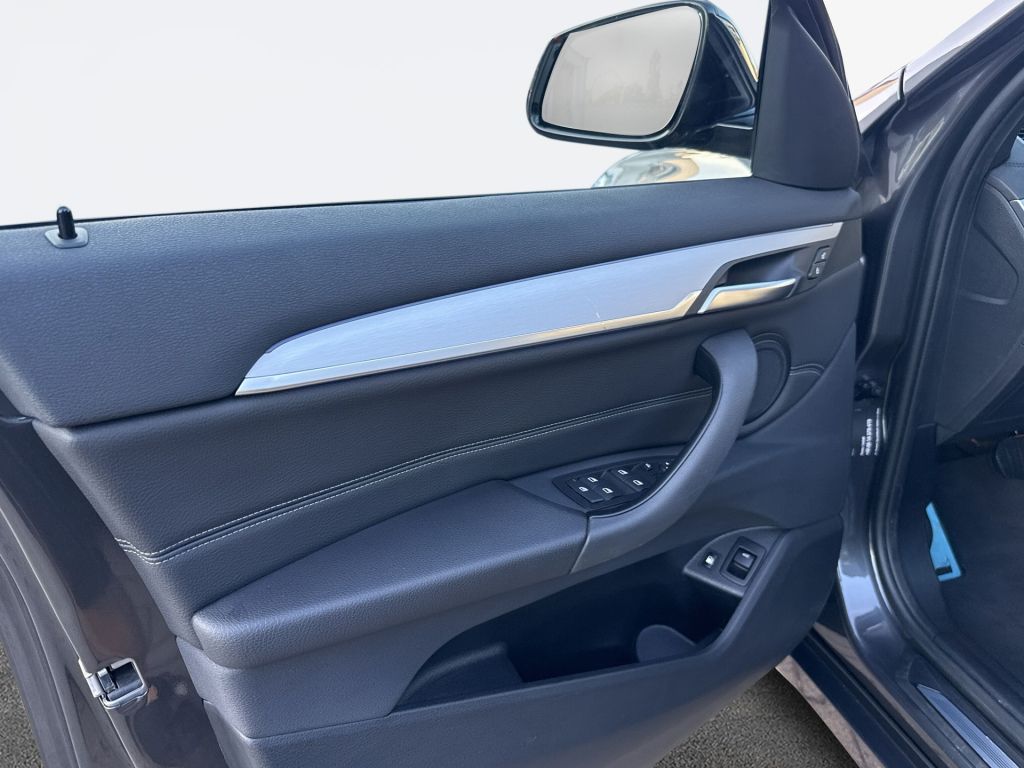 BMW X1 xDrive25e M Sport - Samsaru's Car Outlet