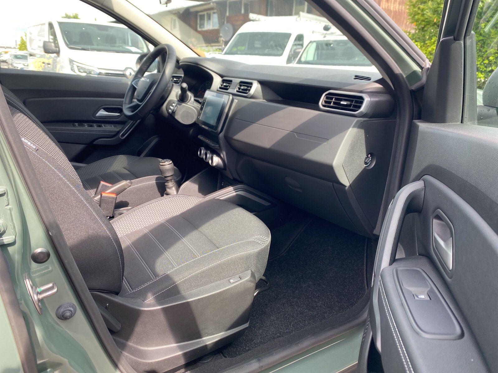Dacia Duster Journey+ - Samsaru's Car Outlet
