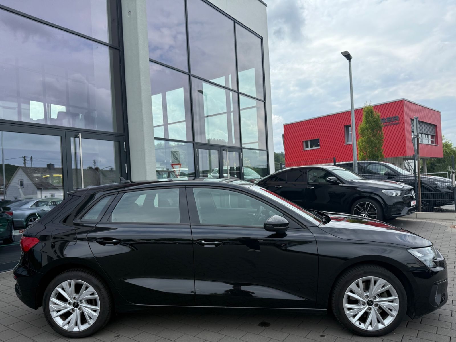Audi A3 Sportback 35 TFSI Advanced Plus - Samsaru's Car Outlet