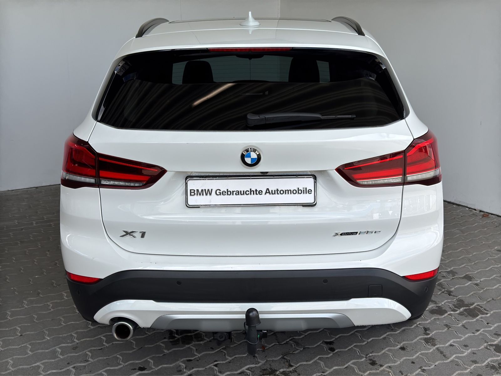 BMW X1 xDrive25e xLine - Samsaru's Car Outlet