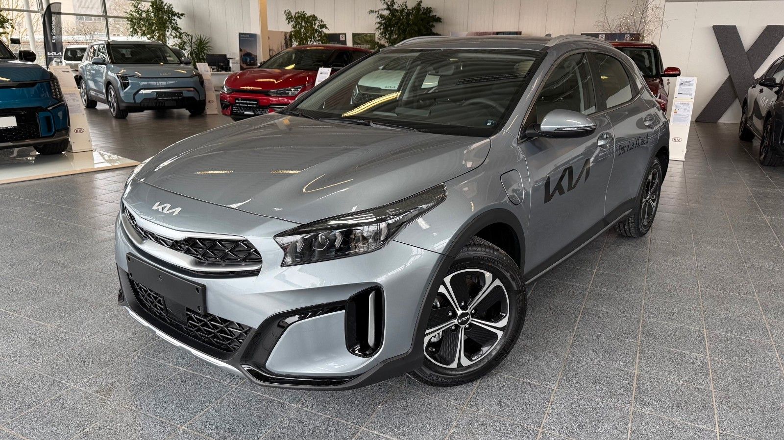 Kia XCeed 1.6 PHEV Spirit - Samsaru's Car Outlet