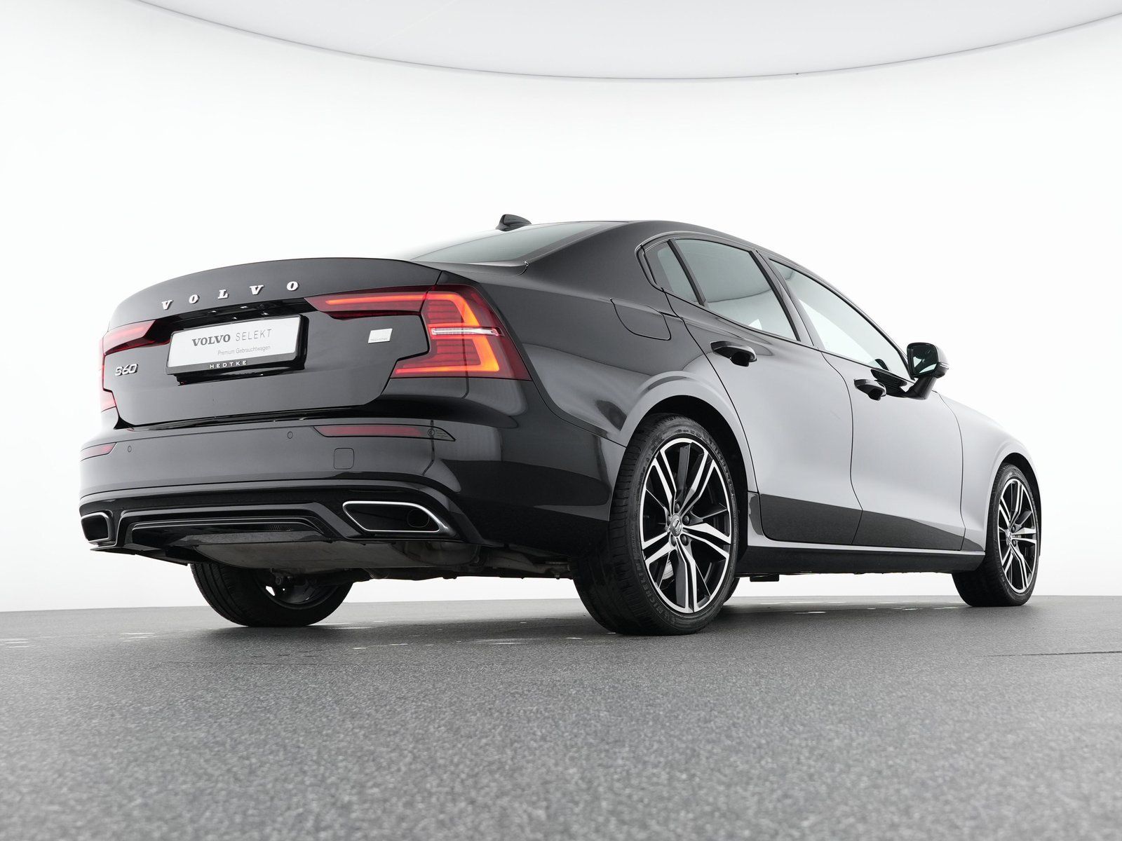 Volvo S60 T8 Recharge AWD R-Design 19"+VOLL-LED+360°