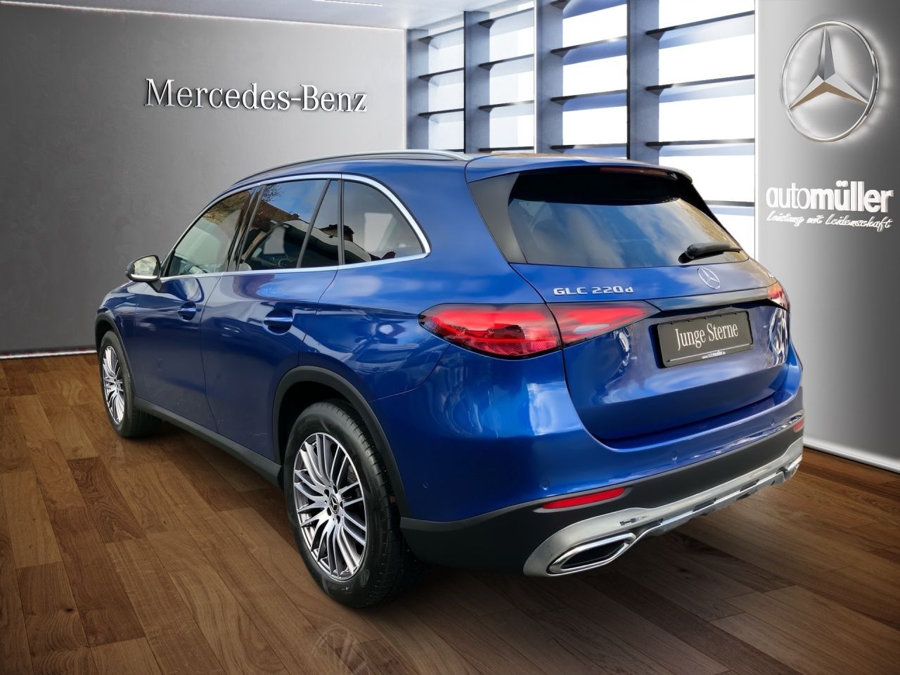 Mercedes-Benz GLC 220 d 4M Avantgarde AHK+Pano+Distr+AdvSound