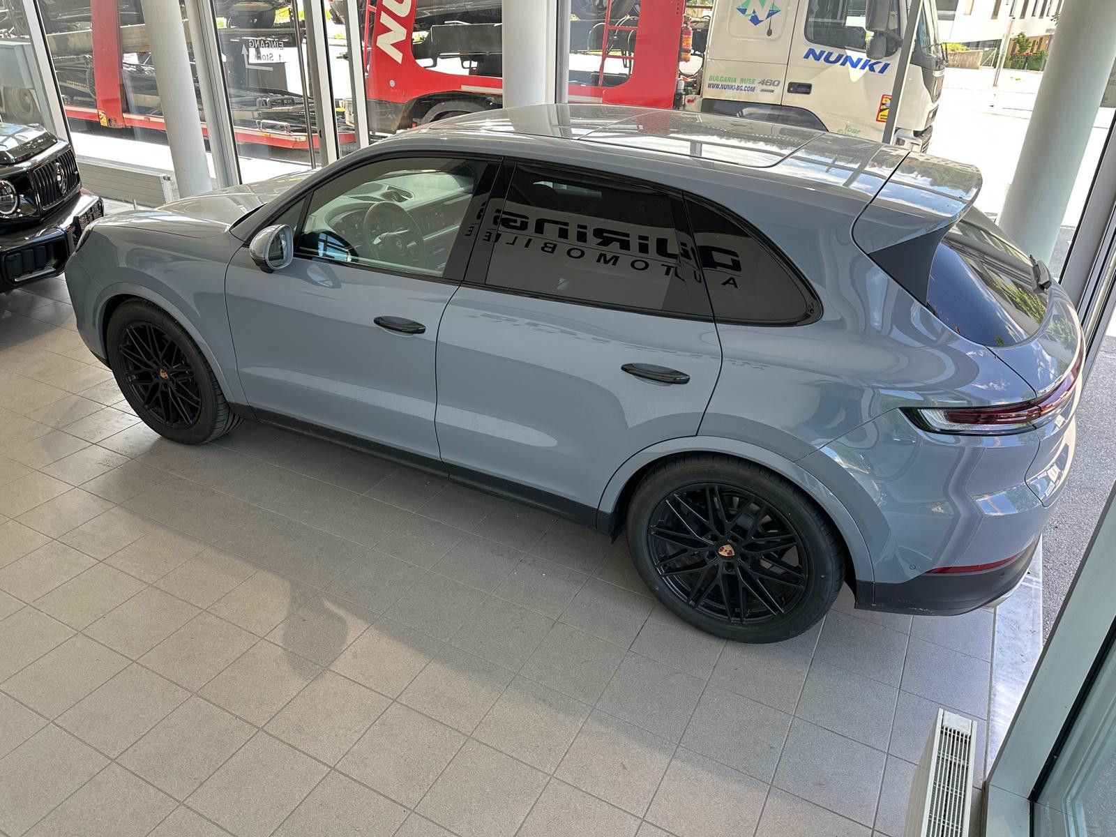 Porsche Cayenne Facelift -19%/gr-rot/Pan/Mtx/ACC/14W/21