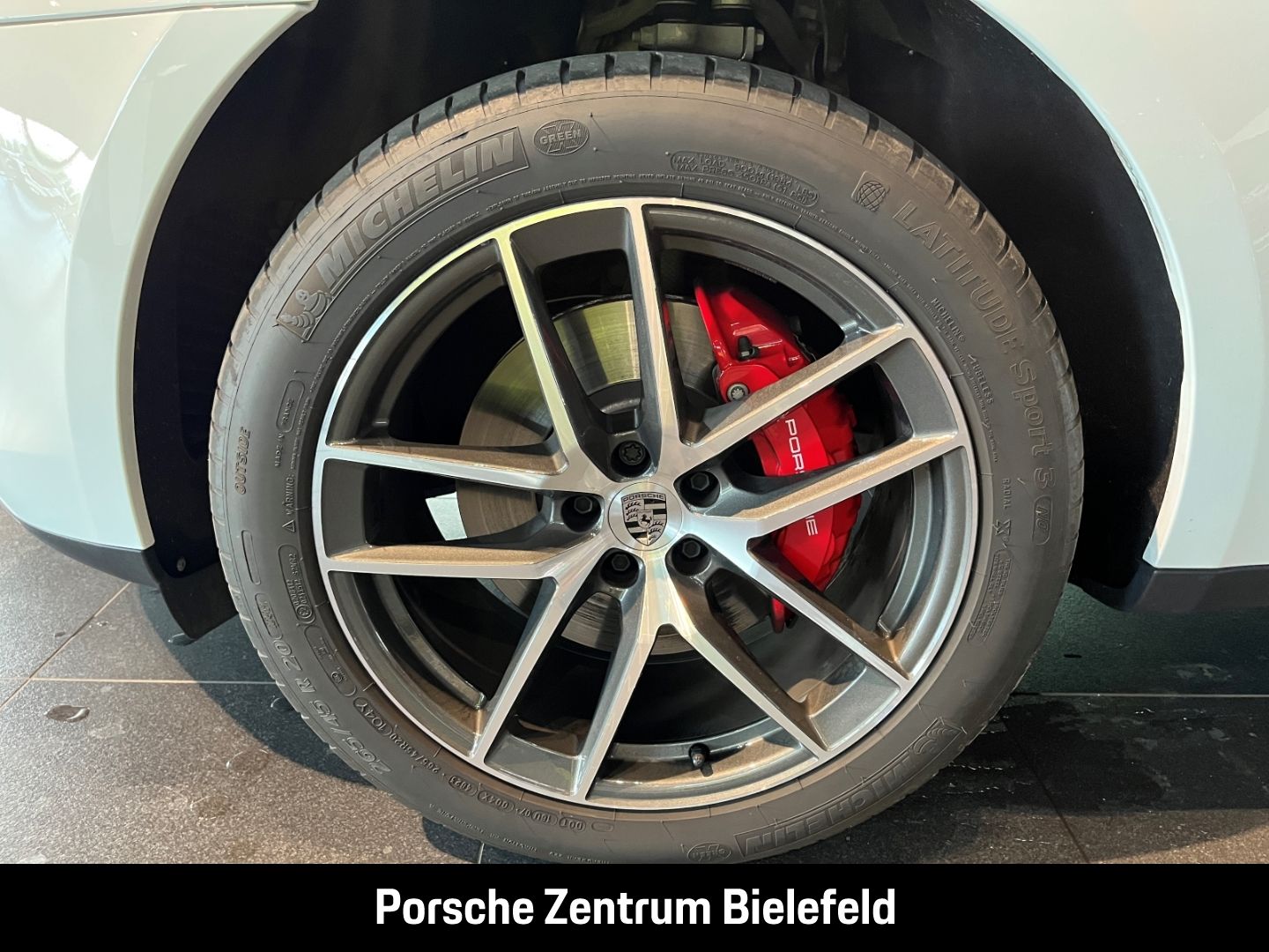 Porsche Macan S Luftfederung Panorama Rückfahrkamera LED