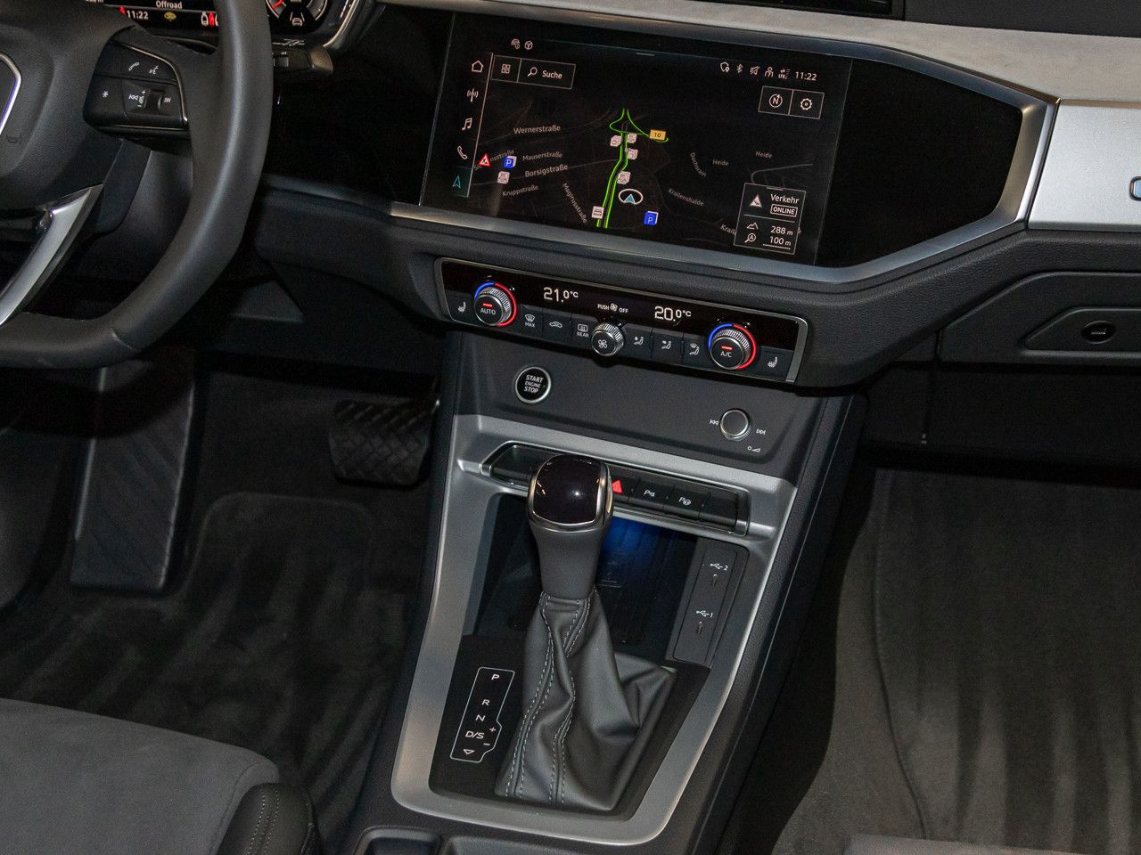 Audi Q3 40 TFSI quattro S tronic - Samsaru's Car Outlet