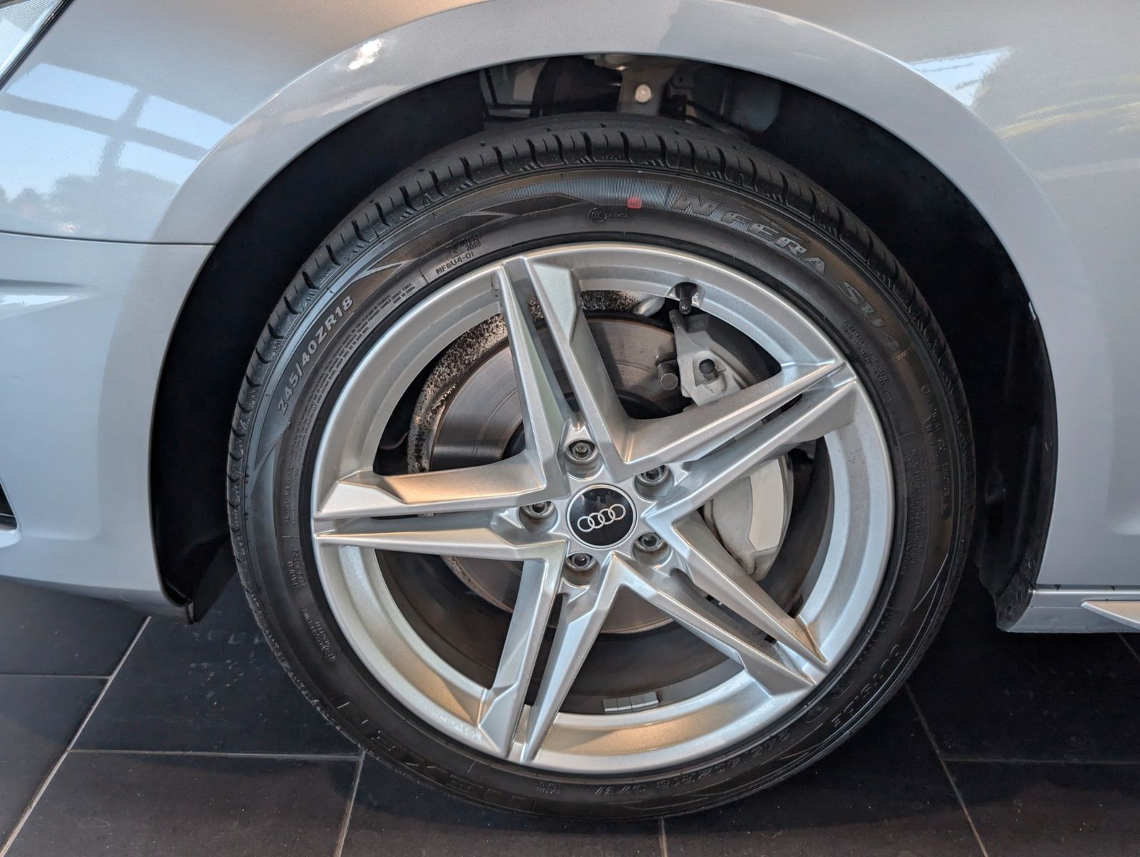 Audi A4 40 TDI S tronic advanced - Samsaru's Car Outlet
