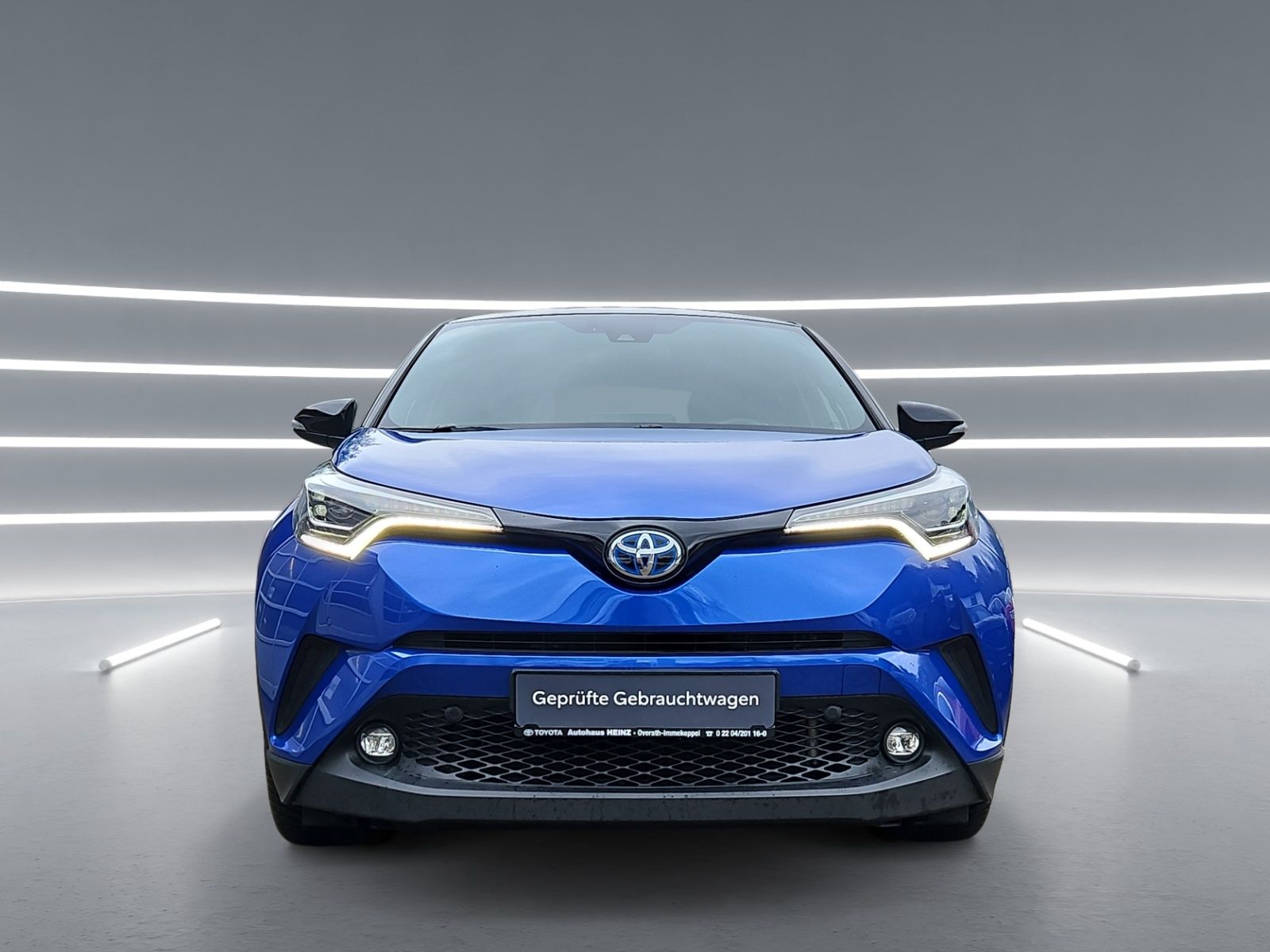 Toyota C-HR Hybrid - Samsaru's Car Outlet