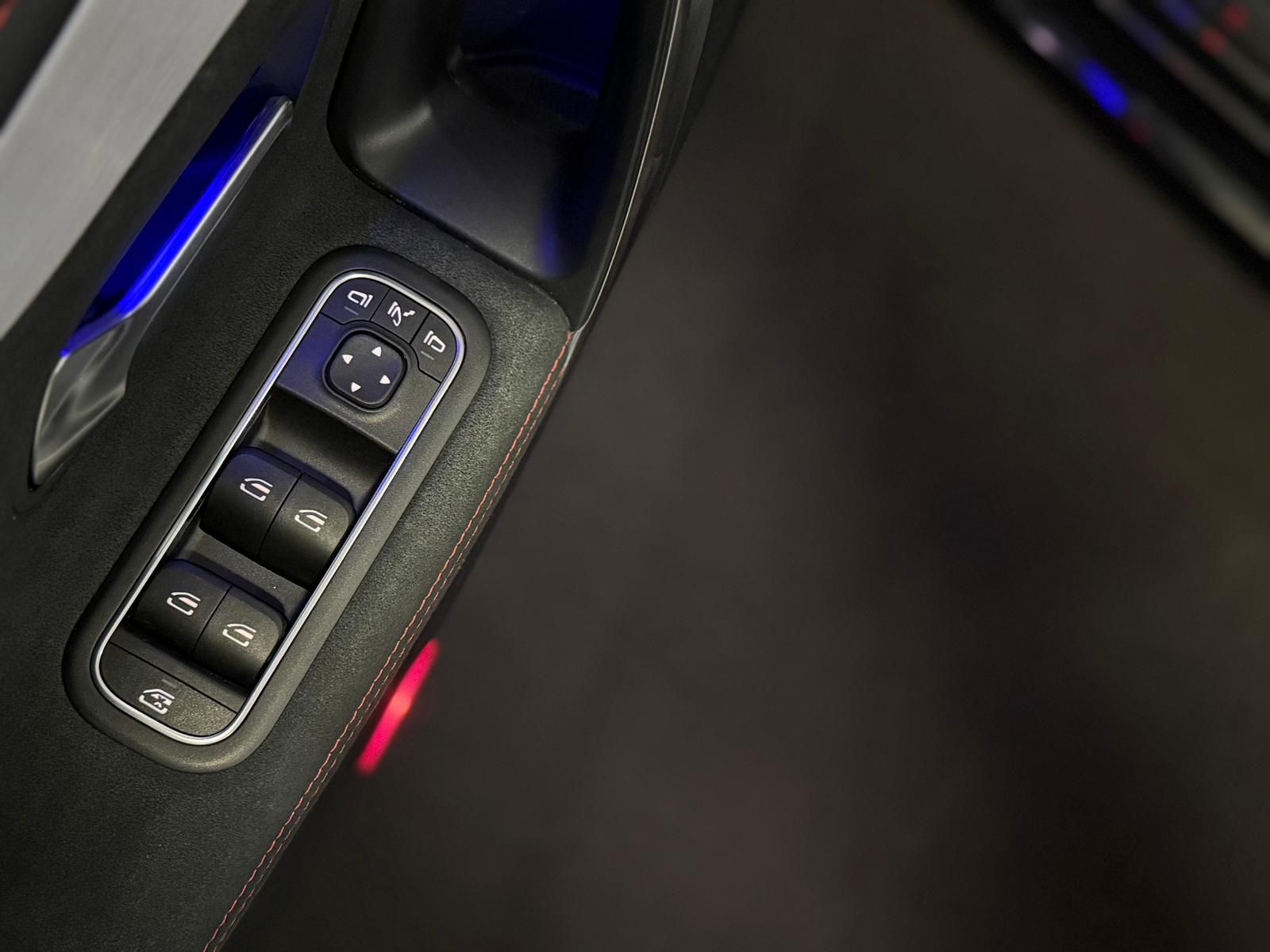 Mercedes-Benz CLA 35 AMG 4M - Samsaru's Car Outlet