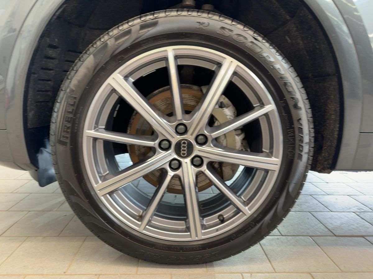 Audi Q5 S line 40 TDI quattro Matrix B&O Kamera AHK N