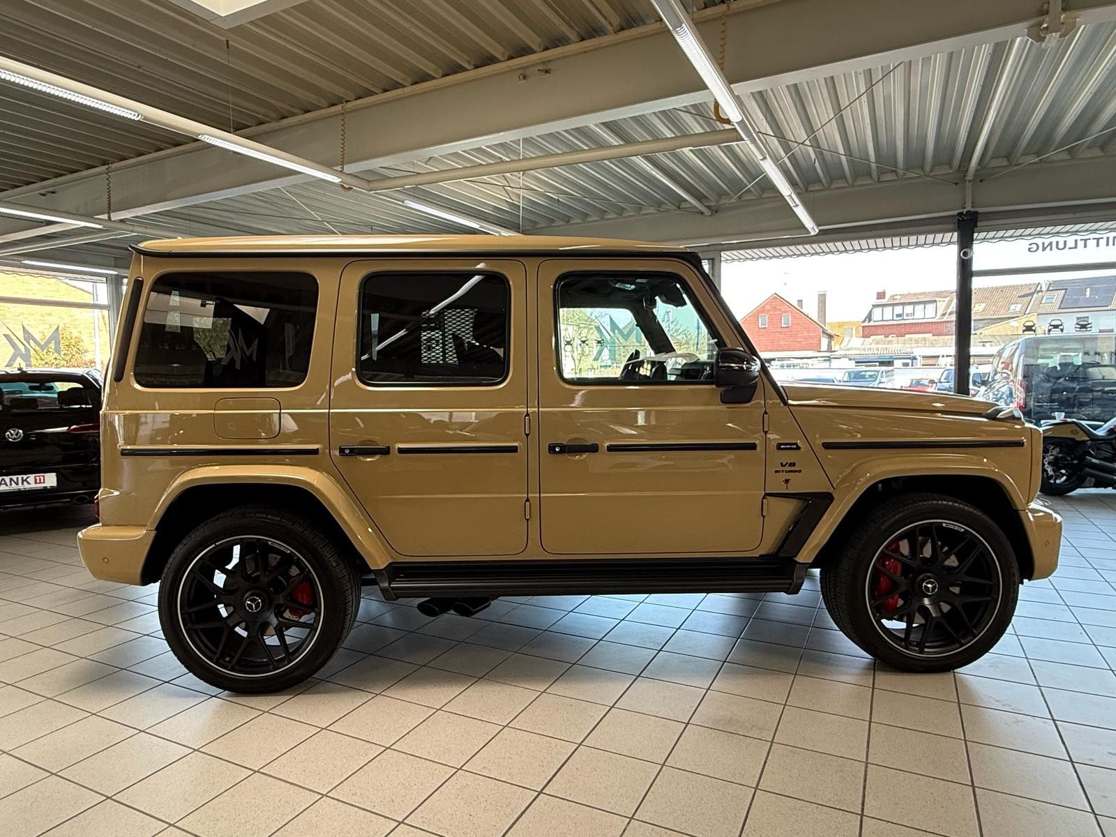 Mercedes-Benz G63 AMG - Samsaru's Car Outlet