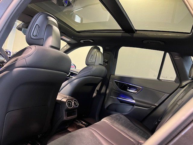 Mercedes-Benz GLC 300 e 4M AMG Night Pano/Memo/20"/Dist/AHK/To